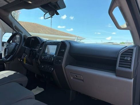 Used 2022 Ford F350 XL w/ STX Appearance Package AWD/4WD image 9