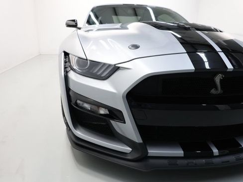Used 2020 Ford Mustang Shelby GT500 w/ Carbon Fiber Track Pack RWD image 62