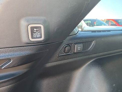 Used 2022 Jeep Grand Cherokee Altitude image 33