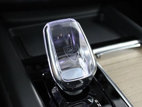 New 2026 Volvo XC60 B5 Plus w/ Protection Package Premier image 36