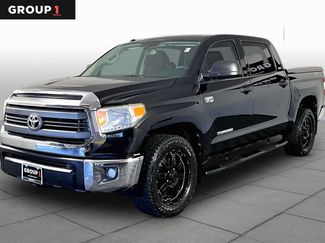 Used 2015 Toyota Tundra SR5 w/ SR5 Upgrade Package RWD video 1