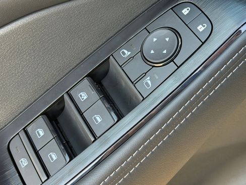 New 2026 Nissan Rogue SV image 20