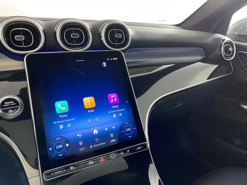 Used 2026 Mercedes-Benz GLC 300 4MATIC image 23