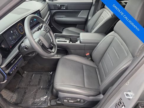 Used 2025 Hyundai Santa Fe Calligraphy FWD image 9