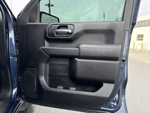 Used 2021 Chevrolet Silverado 1500 Custom Trail Boss image 34