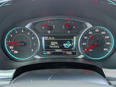 Used 2019 Chevrolet Traverse LT w/ LT Premium Package image 24