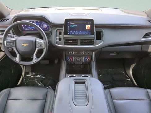 Used 2022 Chevrolet Tahoe LT w/ Luxury Package AWD/4WD image 19