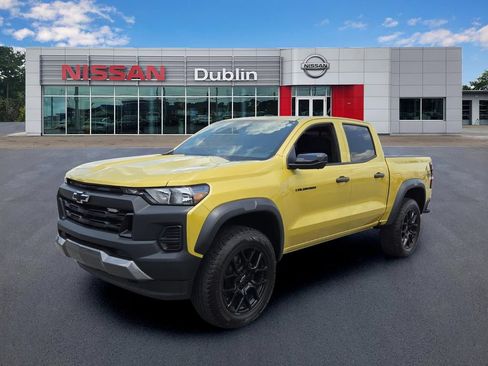 Certified 2023 Chevrolet Colorado Trail Boss w/ LPO, Dark Essentials Package AWD/4WD image 1