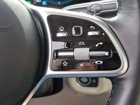 Used 2022 Mercedes-Benz GLE 450 4MATIC image 24