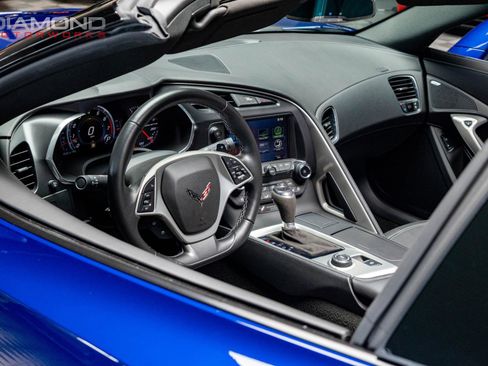 Used 2016 Chevrolet Corvette Stingray 2LT w/ 2LT Preferred Equipment Group image 62
