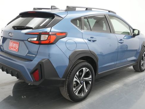 Used 2024 Subaru Crosstrek 2.0i Premium AWD/4WD image 9