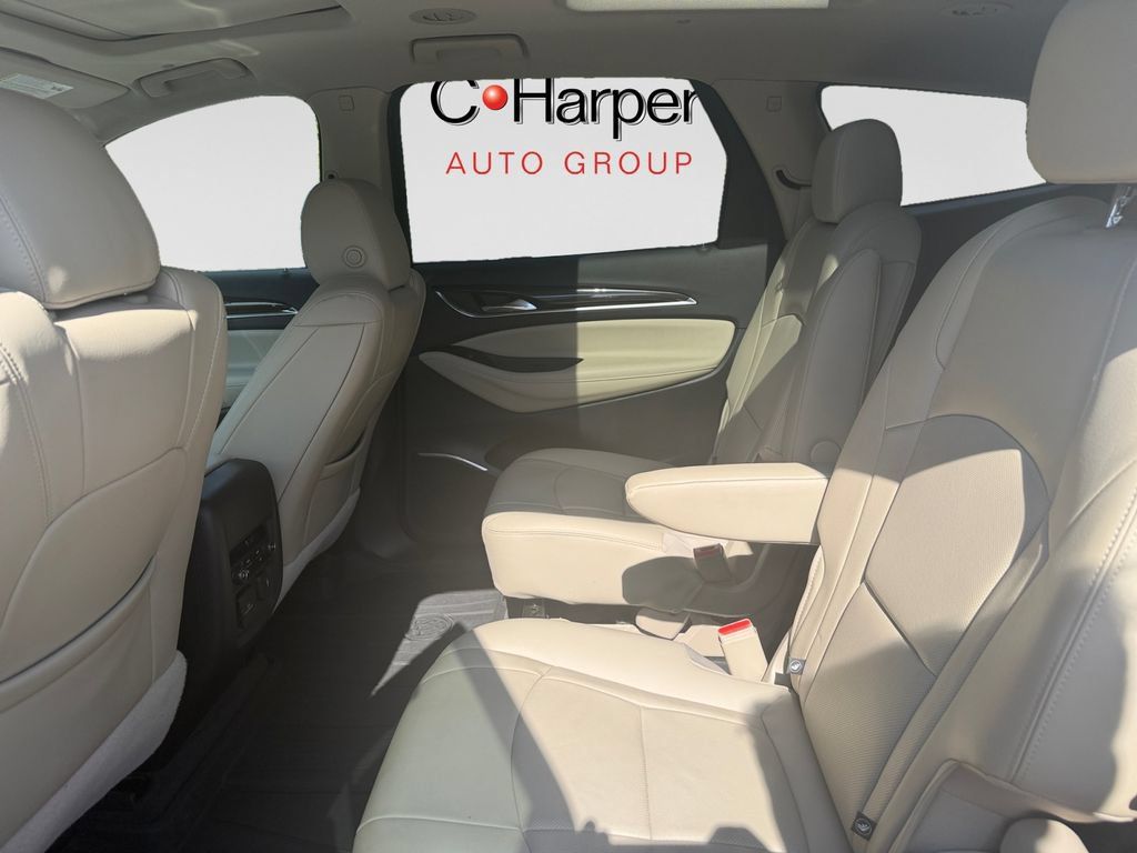 Used 2020 Buick Enclave Premium w/ Sun and Sites Package AWD/4WD image 15