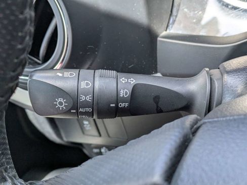 Used 2023 Toyota Tacoma SR5 AWD/4WD image 34