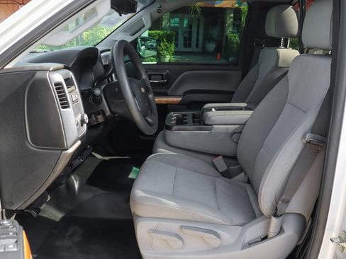 Used 2018 Chevrolet Silverado 1500 W/T w/ WT Convenience Package RWD image 19