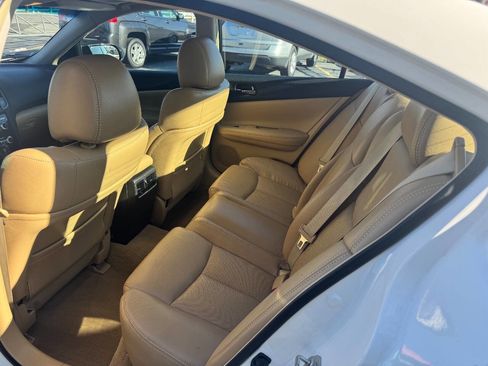 Used 2011 Nissan Maxima 3.5 SV w/ Premium Pkg image 7
