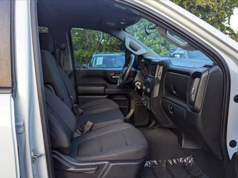 Used 2023 Chevrolet Silverado 2500 Custom w/ Custom Convenience Package image 22