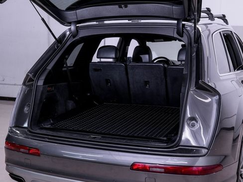 Used 2018 Audi Q7 3.0T Prestige w/ Prestige Package image 65