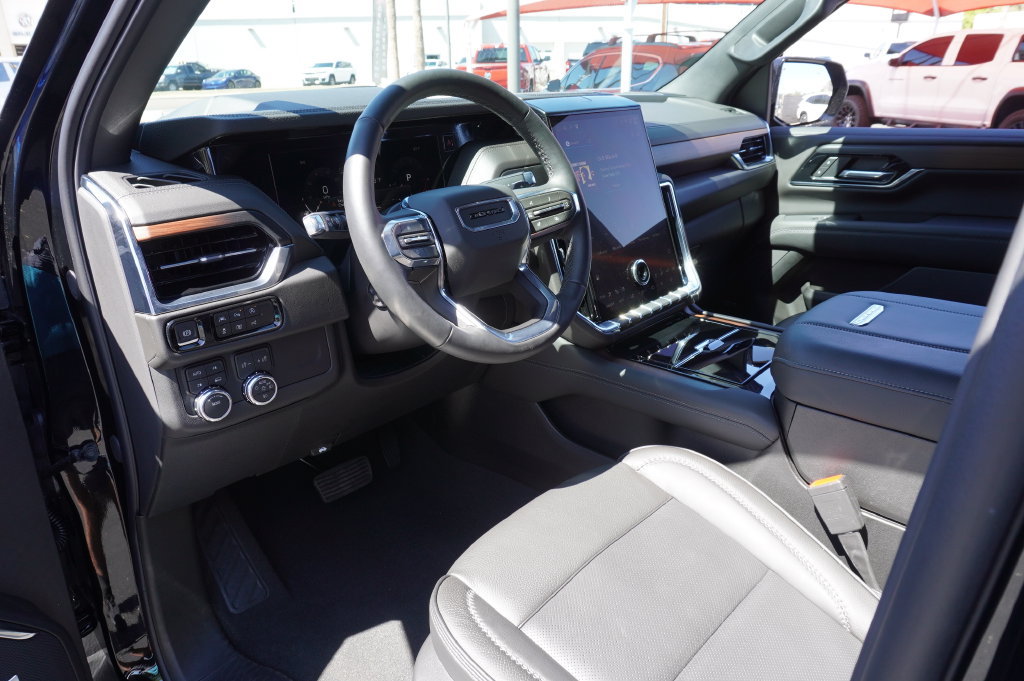 Certified 2026 GMC Yukon Denali AWD/4WD image 18