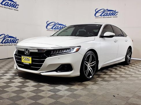 Used 2021 Honda Accord Touring image 5