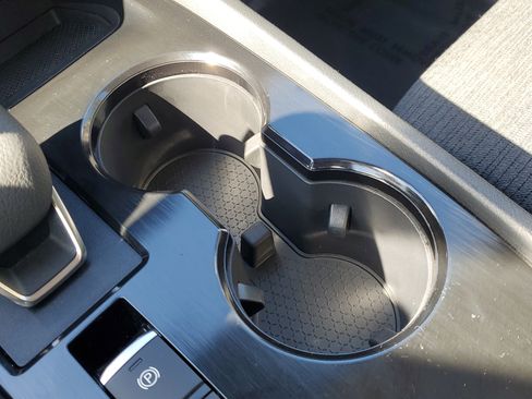 Certified 2023 Nissan Rogue SV image 27