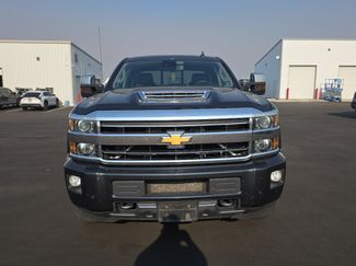 Used 2018 Chevrolet Silverado 3500 High Country w/ Duramax Plus Package AWD/4WD video 2
