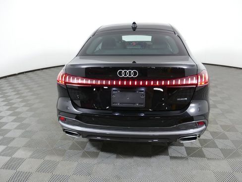 Used 2025 Audi A5 2.0T Premium Plus w/ Premium Plus AWD/4WD image 4