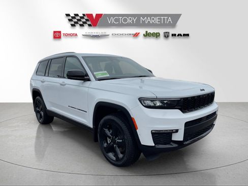 New 2025 Jeep Grand Cherokee L Limited w/ Luxury Tech Group II image 7