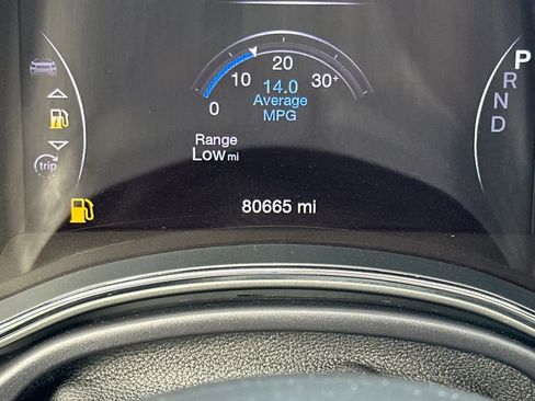 Used 2018 Jeep Grand Cherokee Altitude image 26