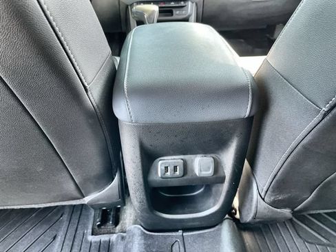 Used 2018 Chevrolet Colorado Z71 AWD/4WD image 23