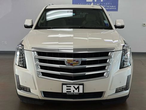 Used 2015 Cadillac Escalade Premium image 4