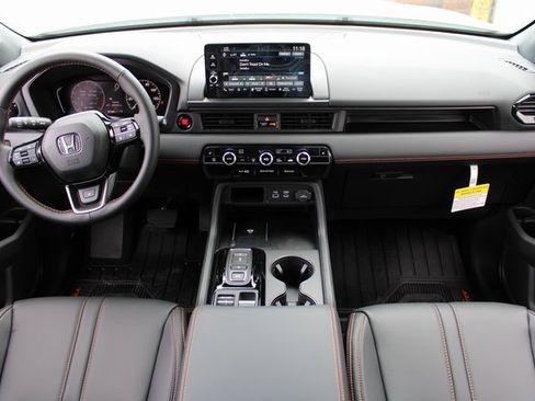 New 2025 Honda Pilot TrailSport image 15