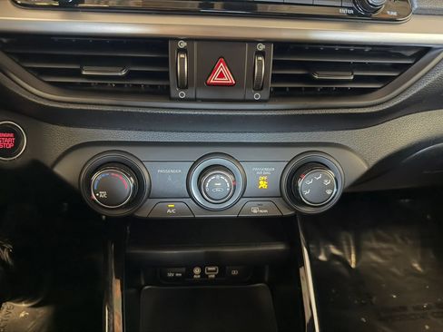 Used 2021 Kia Forte GT FWD image 19