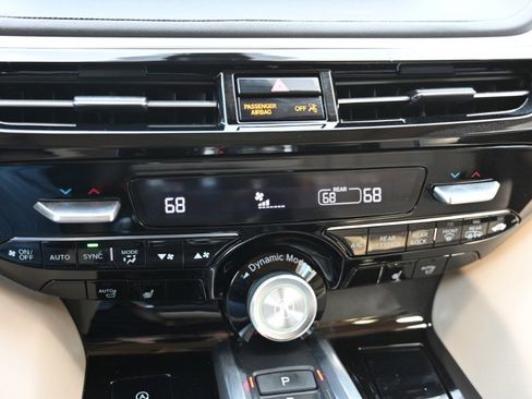 Used 2023 Acura MDX SH-AWD w/ Technology Package image 34