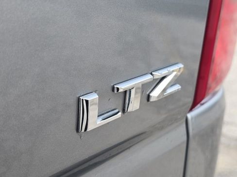 Used 2025 Chevrolet Silverado 1500 LTZ AWD/4WD image 10