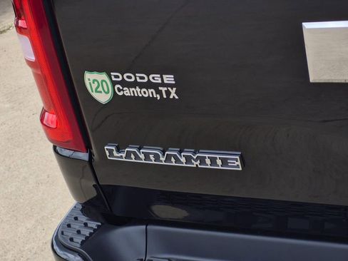 New 2026 RAM 1500 Laramie AWD/4WD image 9