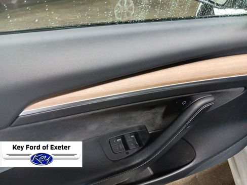 Used 2021 Tesla Model 3 Standard Range Plus image 19