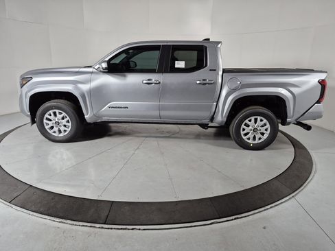 New 2025 Toyota Tacoma SR5 image 2