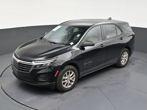 Used 2024 Chevrolet Equinox LS FWD image 12