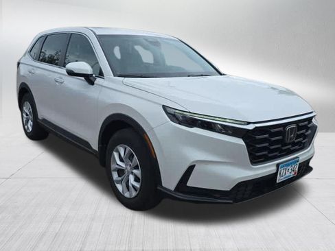 Used 2024 Honda CR-V LX image 4