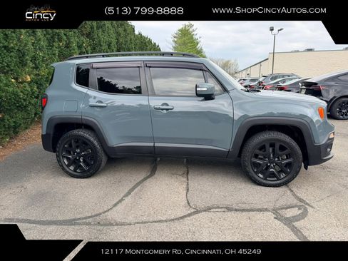 Used 2018 Jeep Renegade Altitude image 5