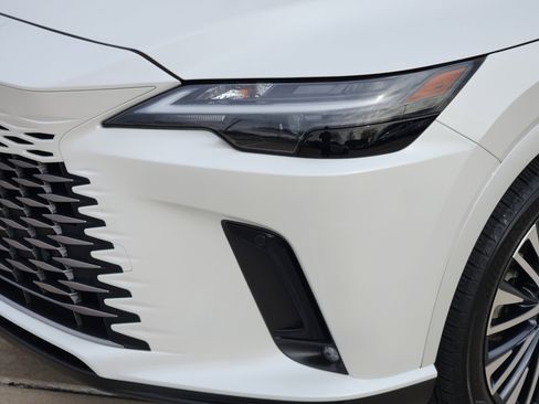 Used 2025 Lexus RX 350 Premium Plus w/ Accessory Package (Z1) image 5
