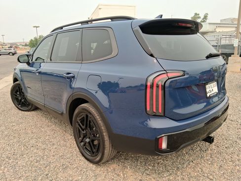 Used 2025 Kia Telluride SX Prestige X-Line AWD/4WD image 3