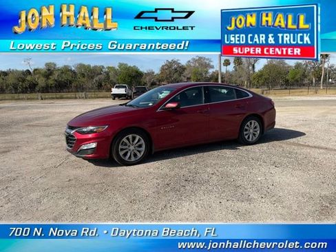 Used 2021 Chevrolet Malibu LT image 3