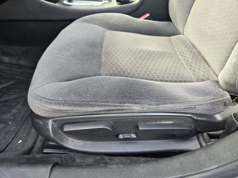 Used 2013 Chevrolet Impala LT w/ LT Sunroof Package image 19