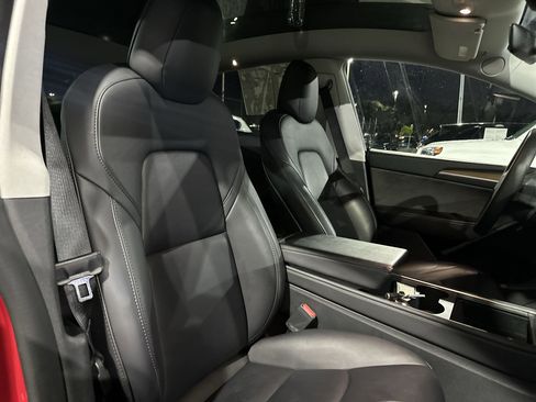 Used 2023 Tesla Model Y Long Range image 24