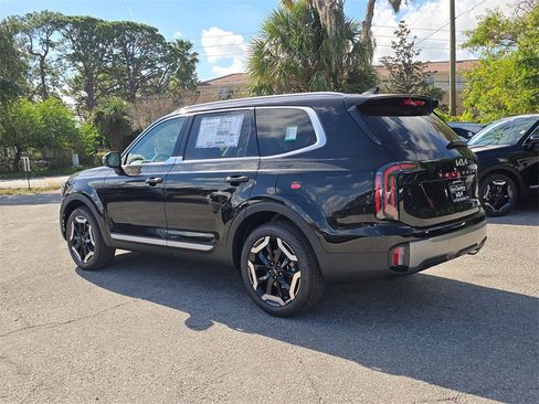New 2025 Kia Telluride EX image 6