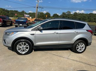 Used 2019 Ford Escape SEL video 2
