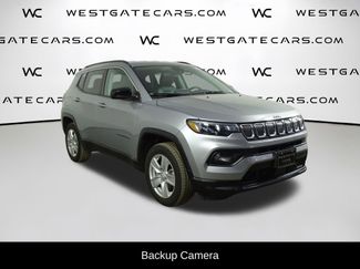 Used 2022 Jeep Compass Latitude w/ Convenience Group video 2