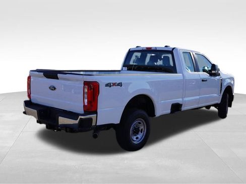 New 2026 Ford F250 XL w/ XL Chrome Package image 3