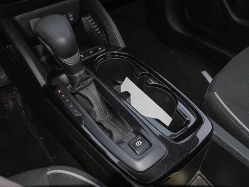 Used 2023 Chevrolet TrailBlazer LT image 9